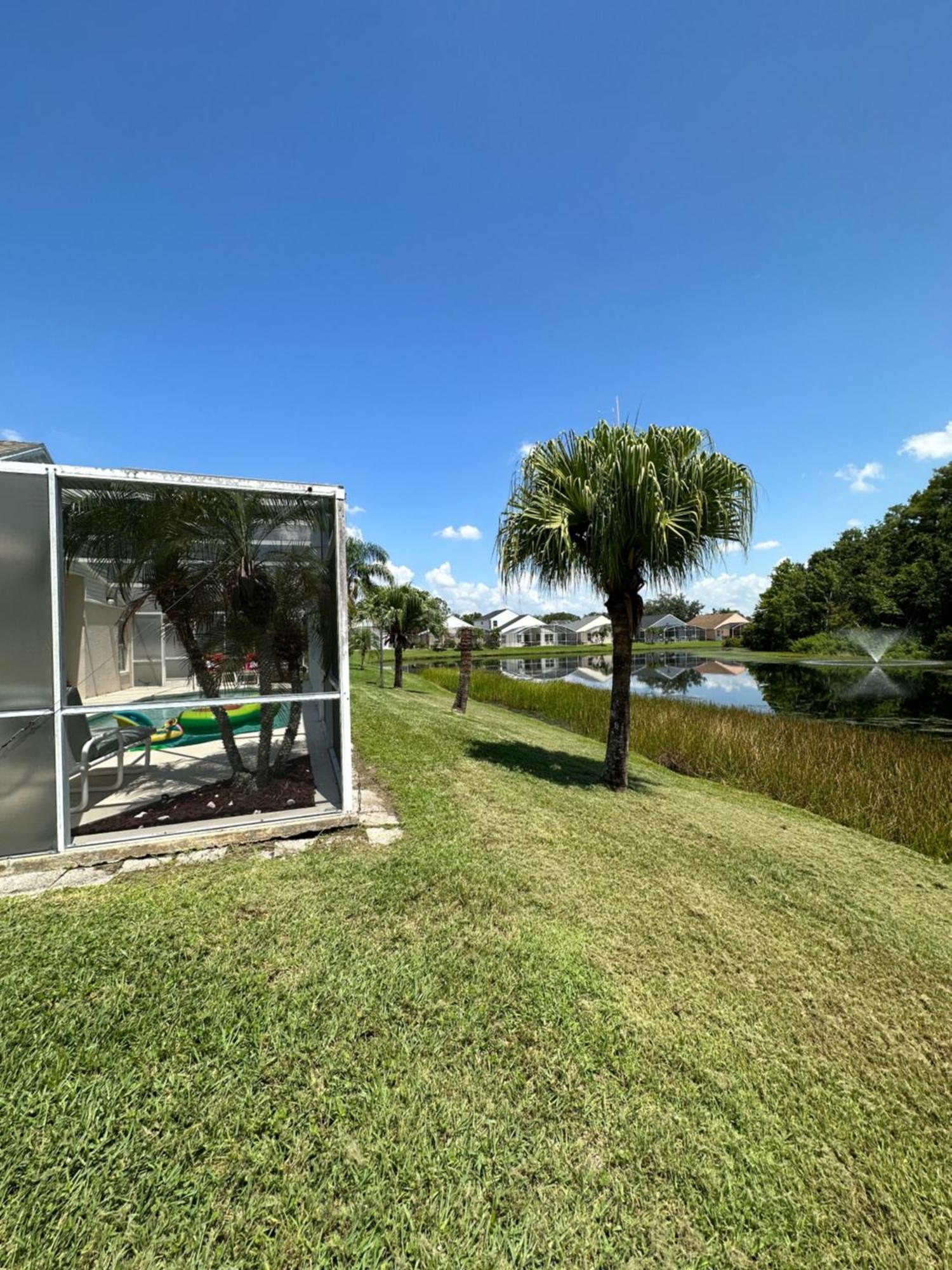 Private Pool With A Beautiful View Overlooking The Lake! Near Disney - Universal كيسيمي المظهر الخارجي الصورة